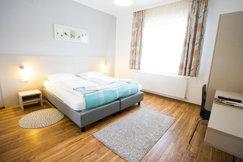 Motel22 Parkplatz Inklusive Viyana Dış mekan fotoğraf